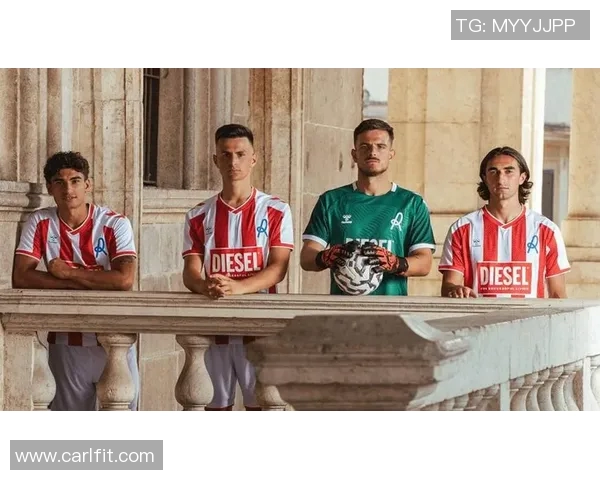 足球明星全系列球衣照片展示与背后故事揭秘