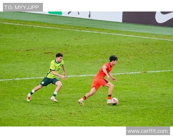 足球明星携手电动汽车引领绿色出行新风潮助力可持续发展