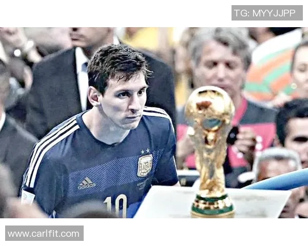 足球明星的独特礼物与背后的故事揭秘