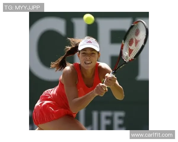 足球明星美琪高清图片展示她的风采与魅力,尽显运动之美与青春活力